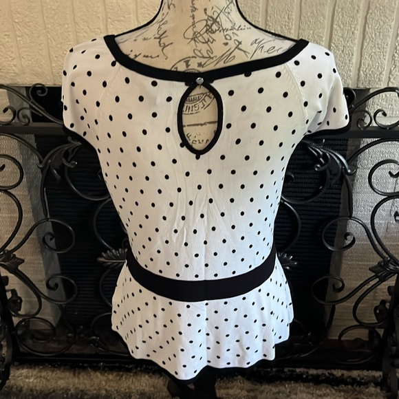 WHBM Polka Dot Peplum Top - Picture 2 of 3